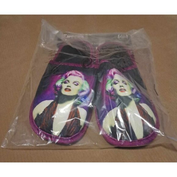 New Purple Marilyn Monroe Slip On Slippers One Size Fits Most Gift Photo Movie - Picture 3 of 4
